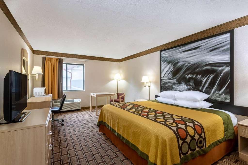 Super 8 By Wyndham Marysville/Port Huron Area Dış mekan fotoğraf