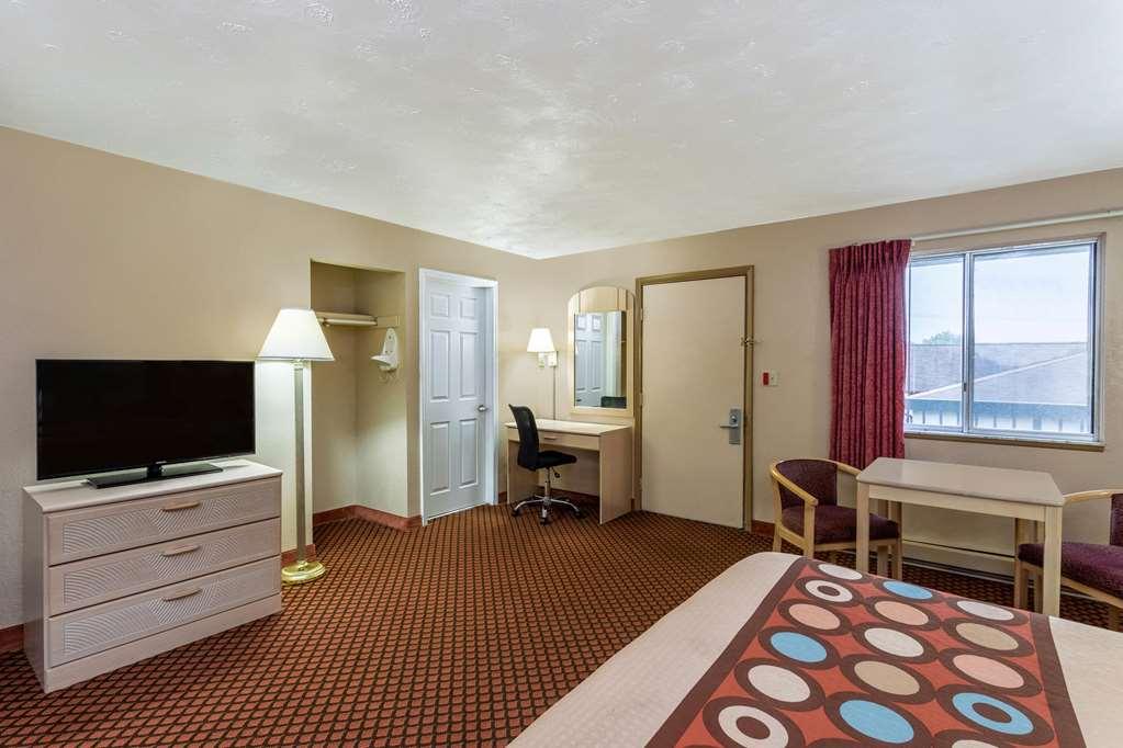 Super 8 By Wyndham Marysville/Port Huron Area Dış mekan fotoğraf