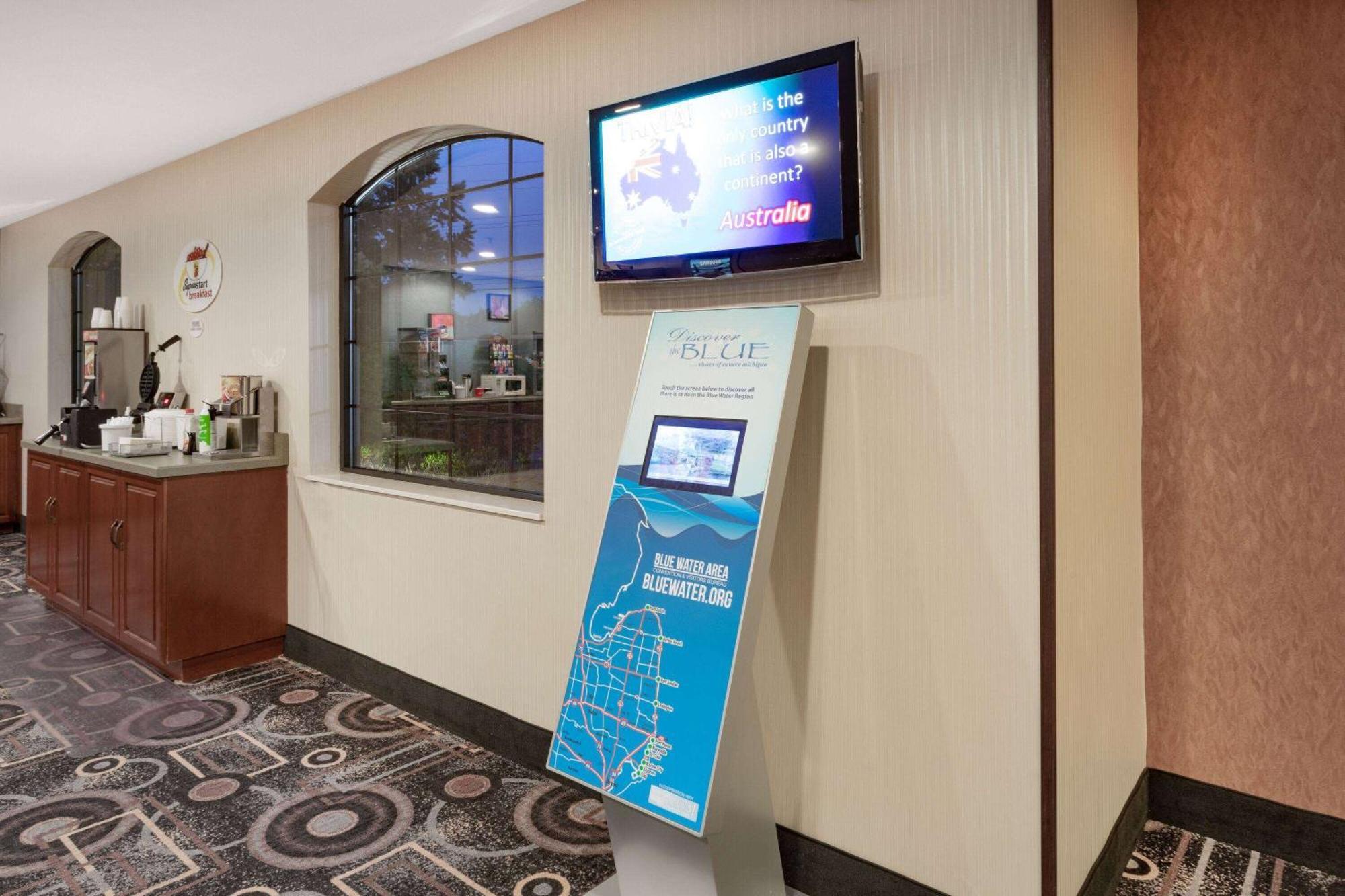Super 8 By Wyndham Marysville/Port Huron Area Dış mekan fotoğraf