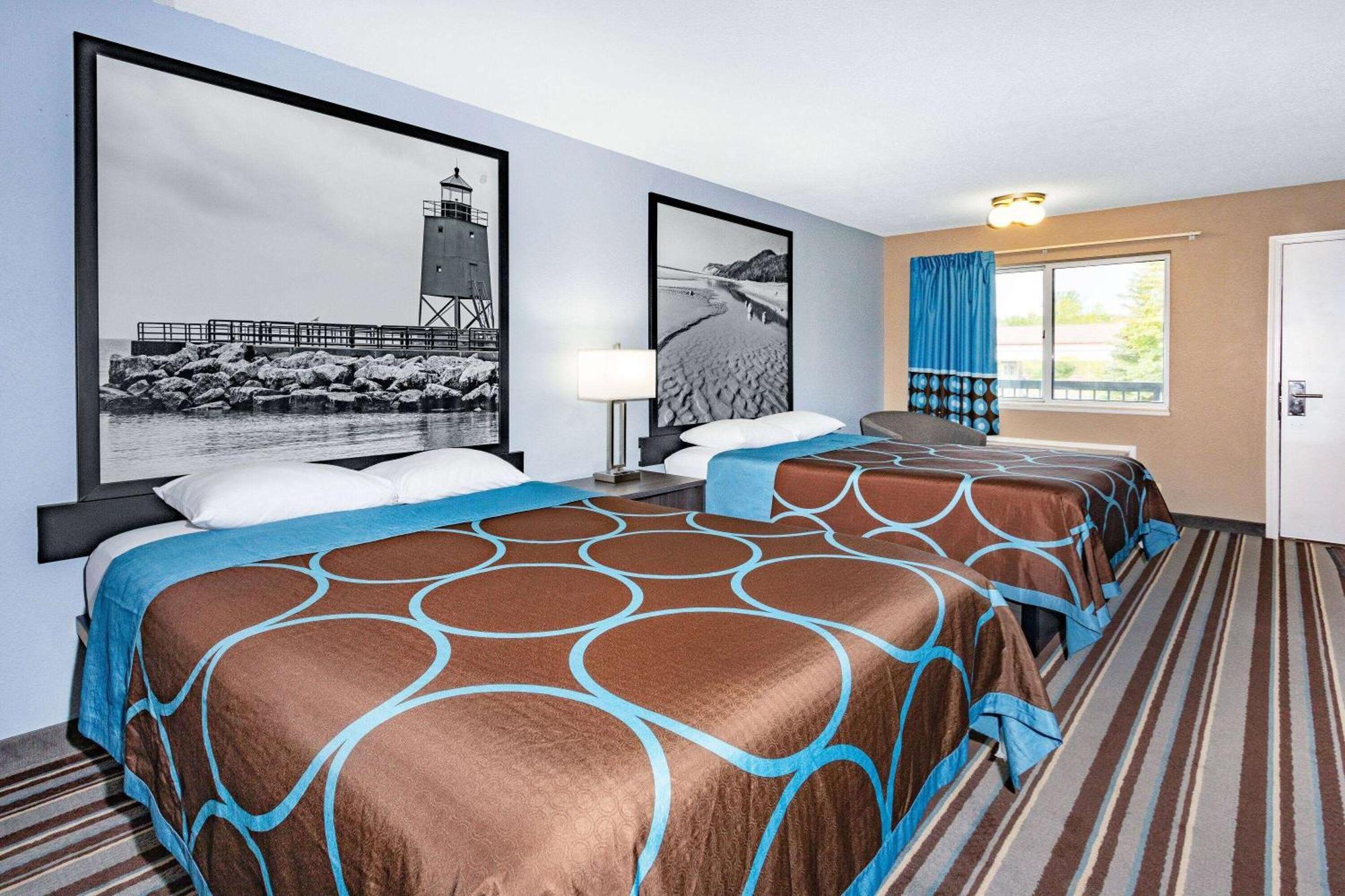Super 8 By Wyndham Marysville/Port Huron Area Dış mekan fotoğraf